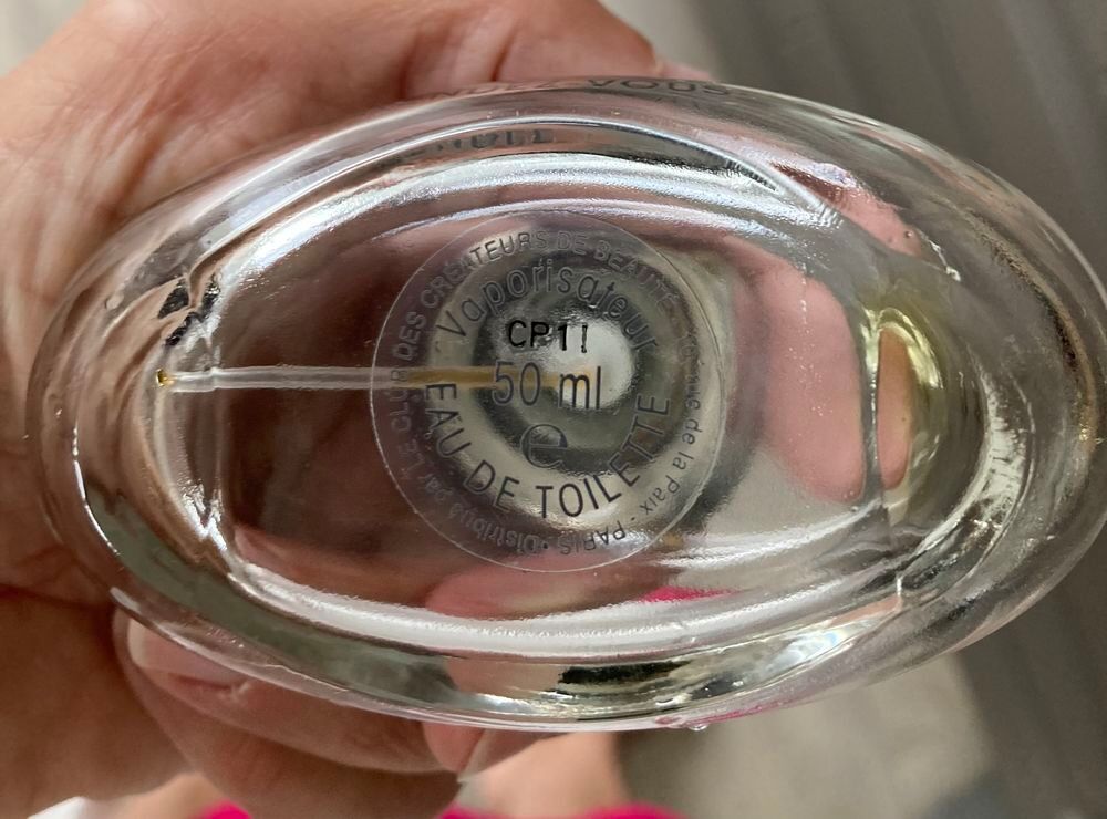 flacon de parfum vide pour collection 