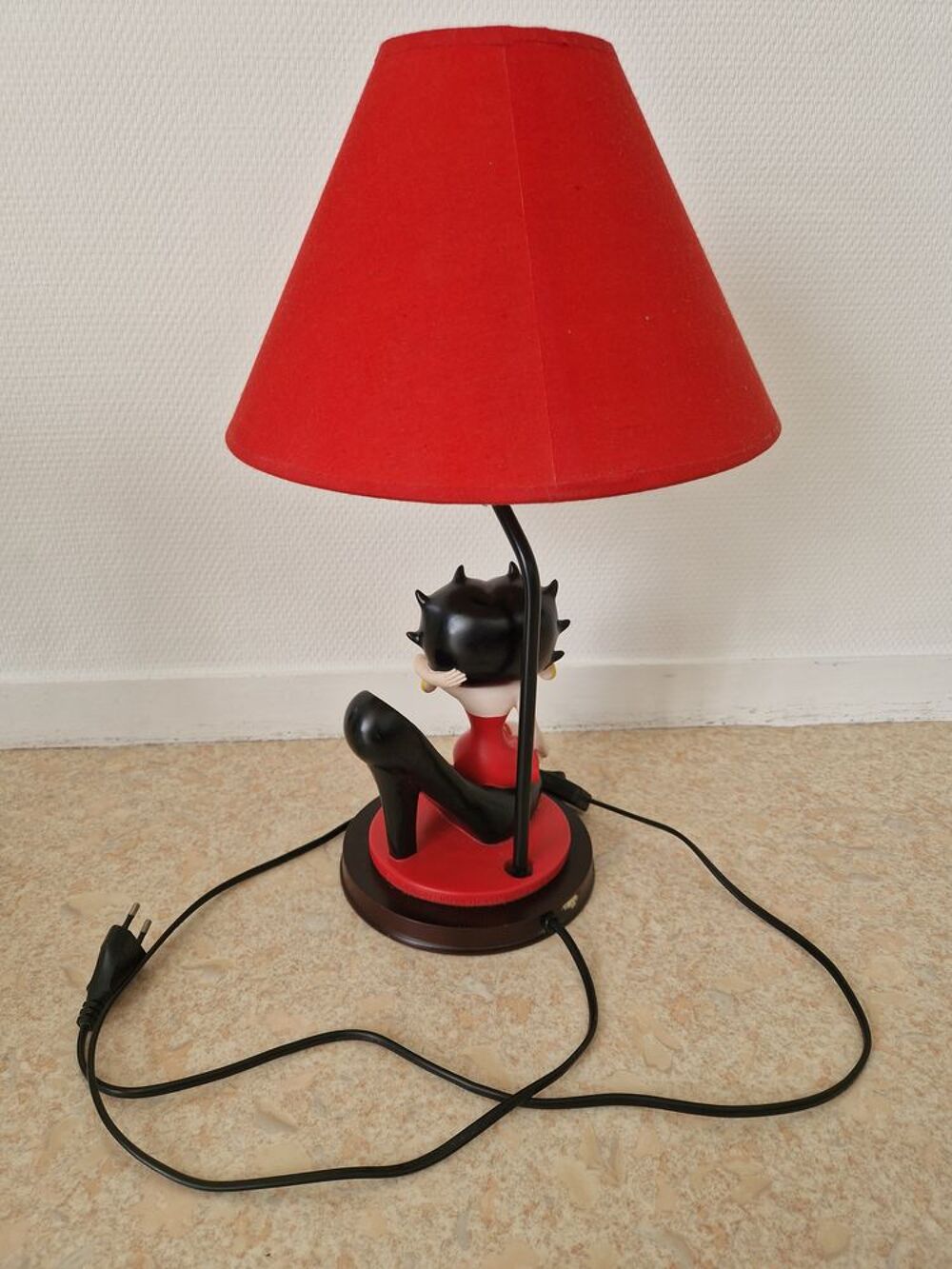 Lampe vintage Betty Boop Maroquinerie