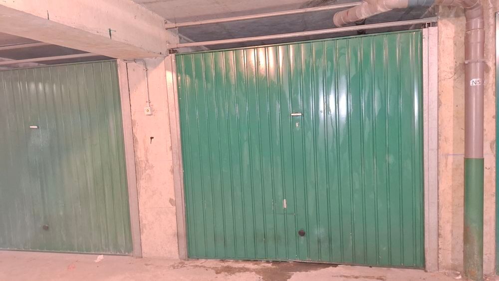 Vente Parking/Garage Grand box fermé 14 m2 sécurisé Cergy