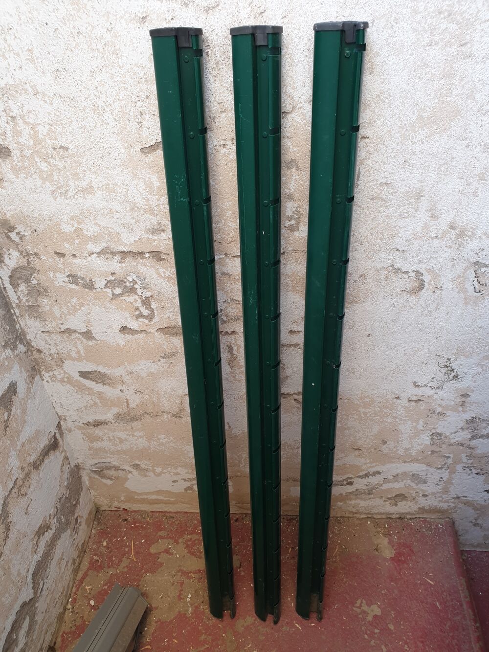 3 Poteaux &agrave; encoche AXOR &agrave; sceller vert - H.130 x P.6,8 cm Jardin