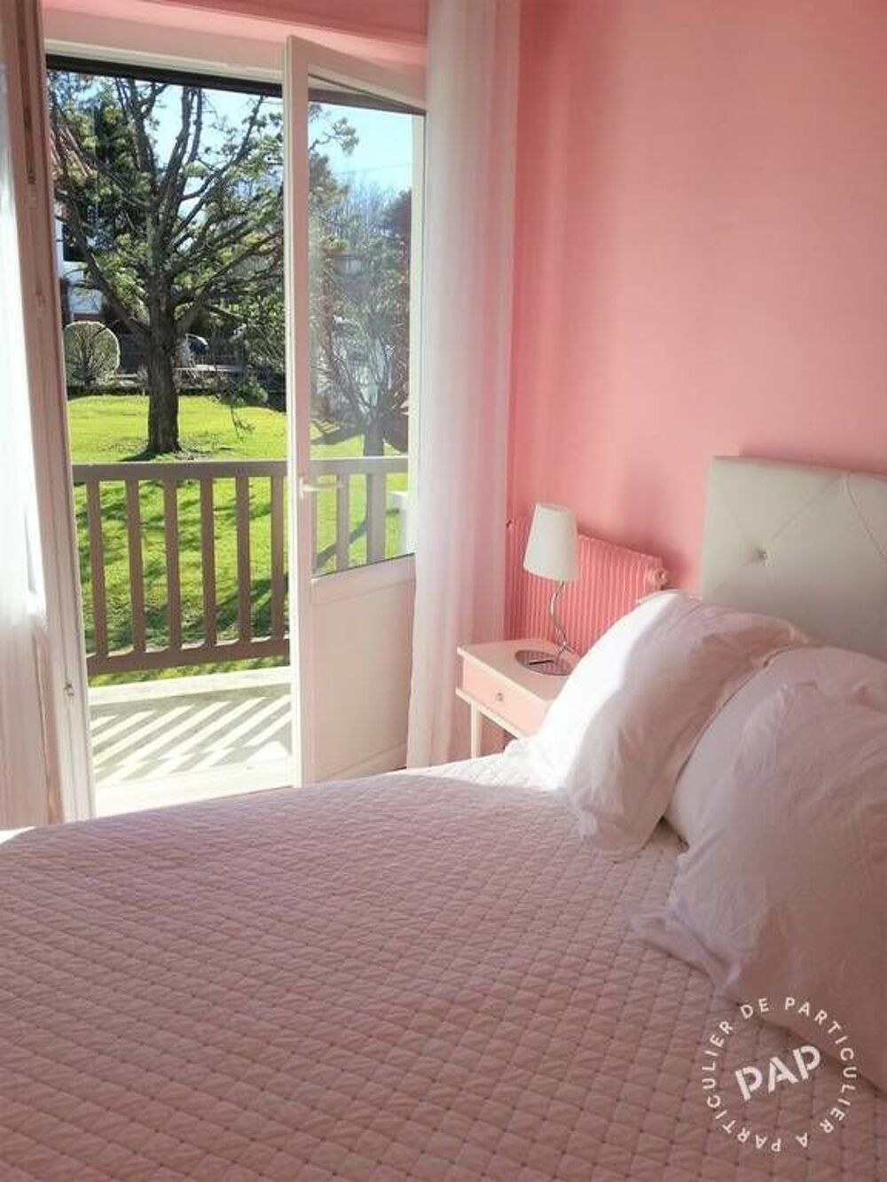   T5 de 150m2 au 1er tage d'une villa, avec grand jardin.
Aquitaine, Hendaye (64700)