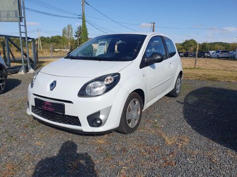 Renault twingo ii NIGHT and DAY 1.2 16V 75ch 3p