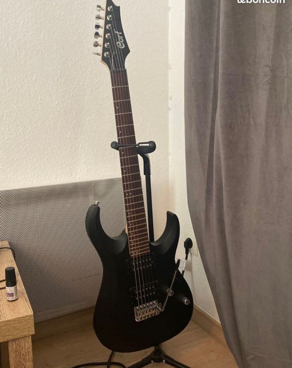 Guitare Cort X100 + ampli + accessoires Audio et hifi