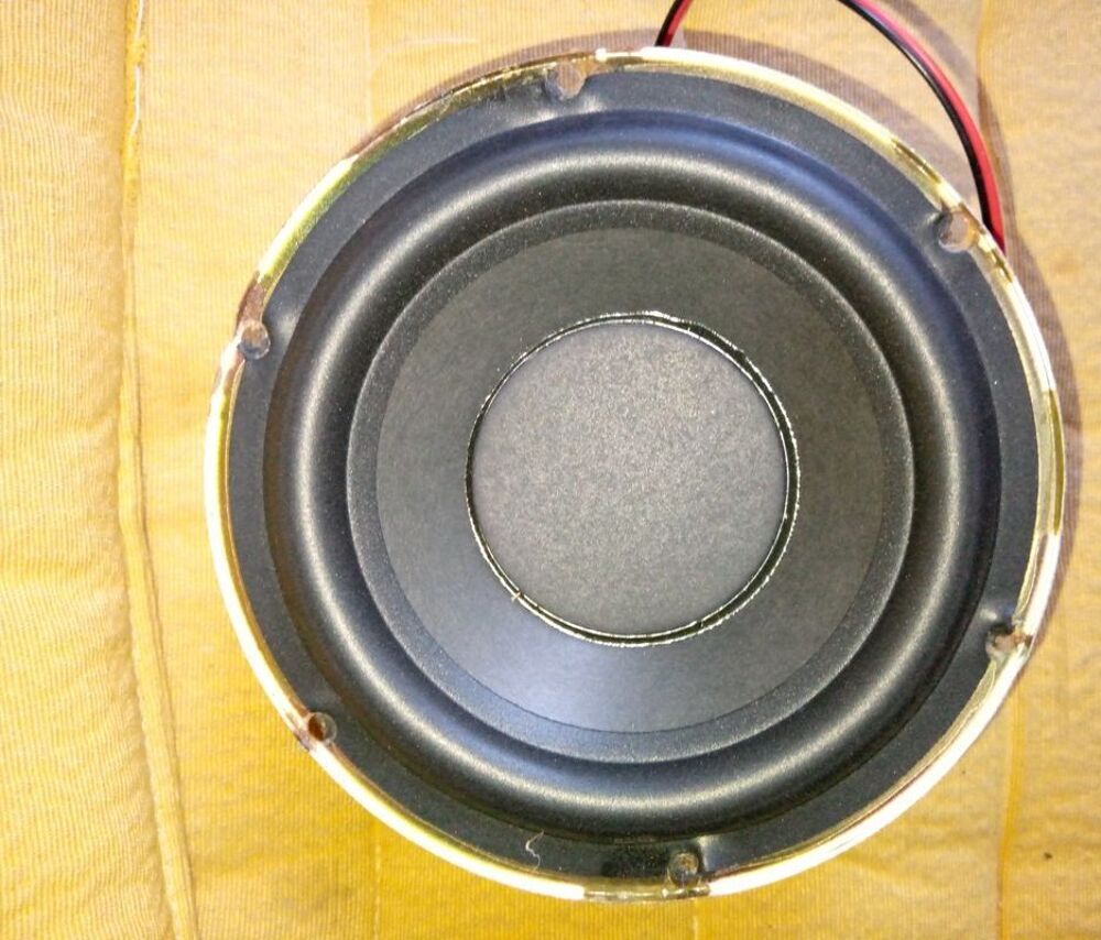 enceinte d'un caisson de basse Photos/Video/TV