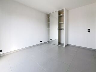  Appartement à louer 2 pièces 44 m²