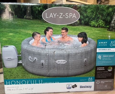 Spa gonflable 400 Maureilhan (34)