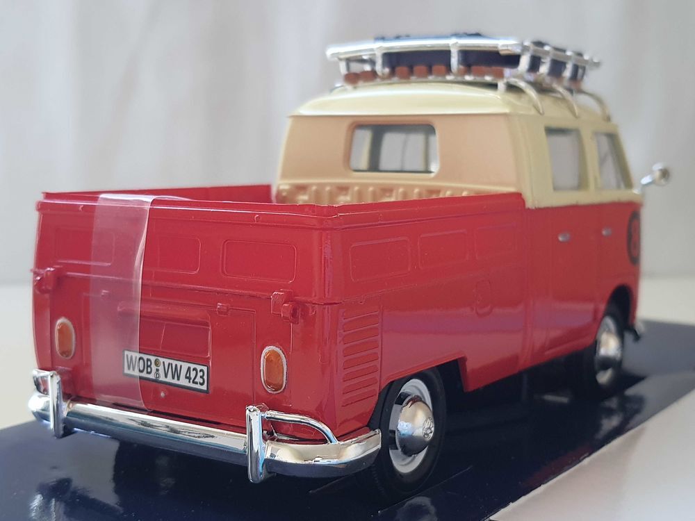 Volkswagen Type 2 (T1) Double Cabine Pickup n&deg;8. MotorMax 1/24. Jeux / jouets