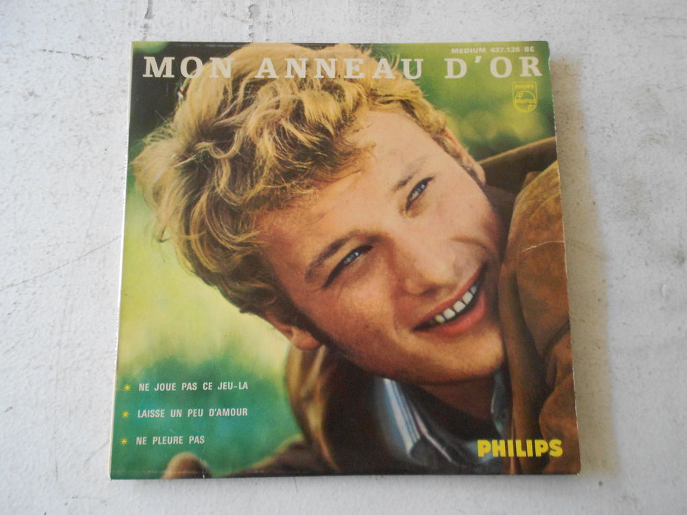 ALBUM DE JHONNY HALLIDAY CD et vinyles