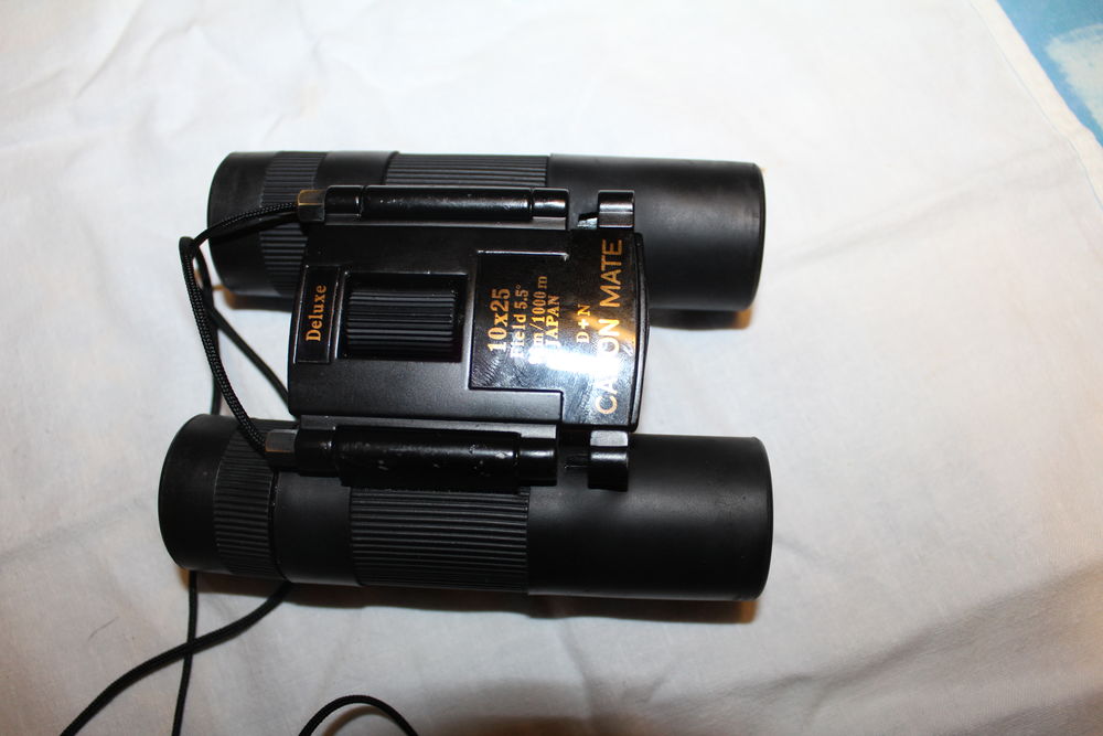 JUMELLES CANON MATE 
Photos/Video/TV