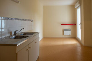  Appartement à louer 4 pièces 73 m²