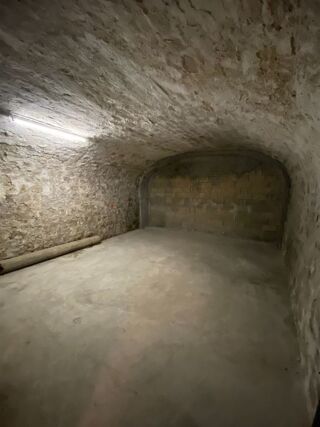  Parking / Garage à vendre 1 pièce 35 m²
