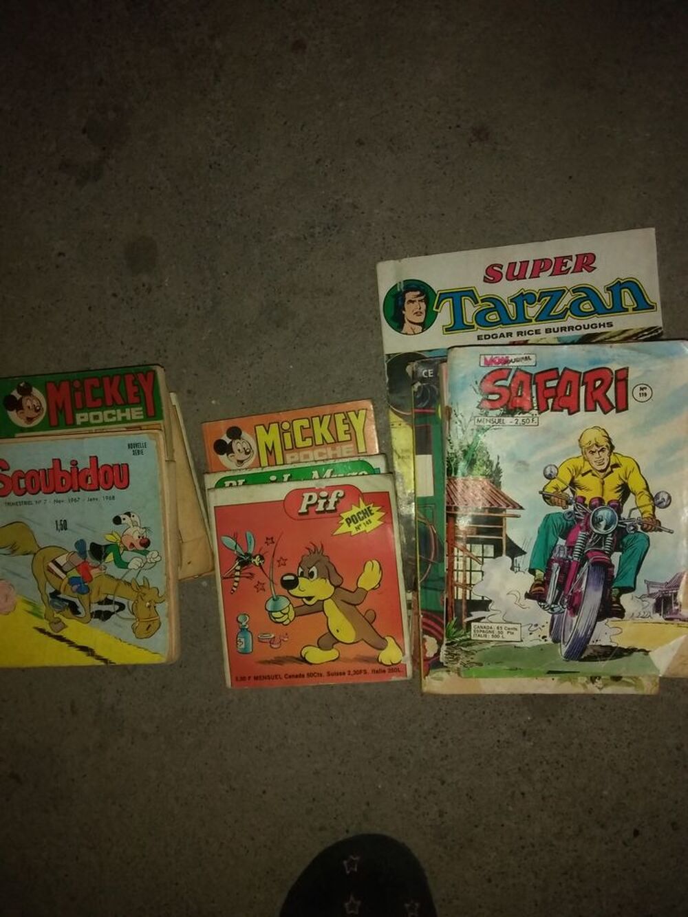 16 livres BD de poche anciens. Livres et BD