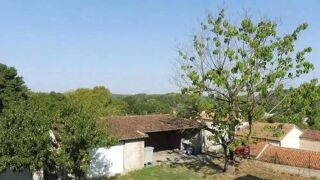  Villa à vendre 6 pièces 85 m² Lussac-les-châteaux