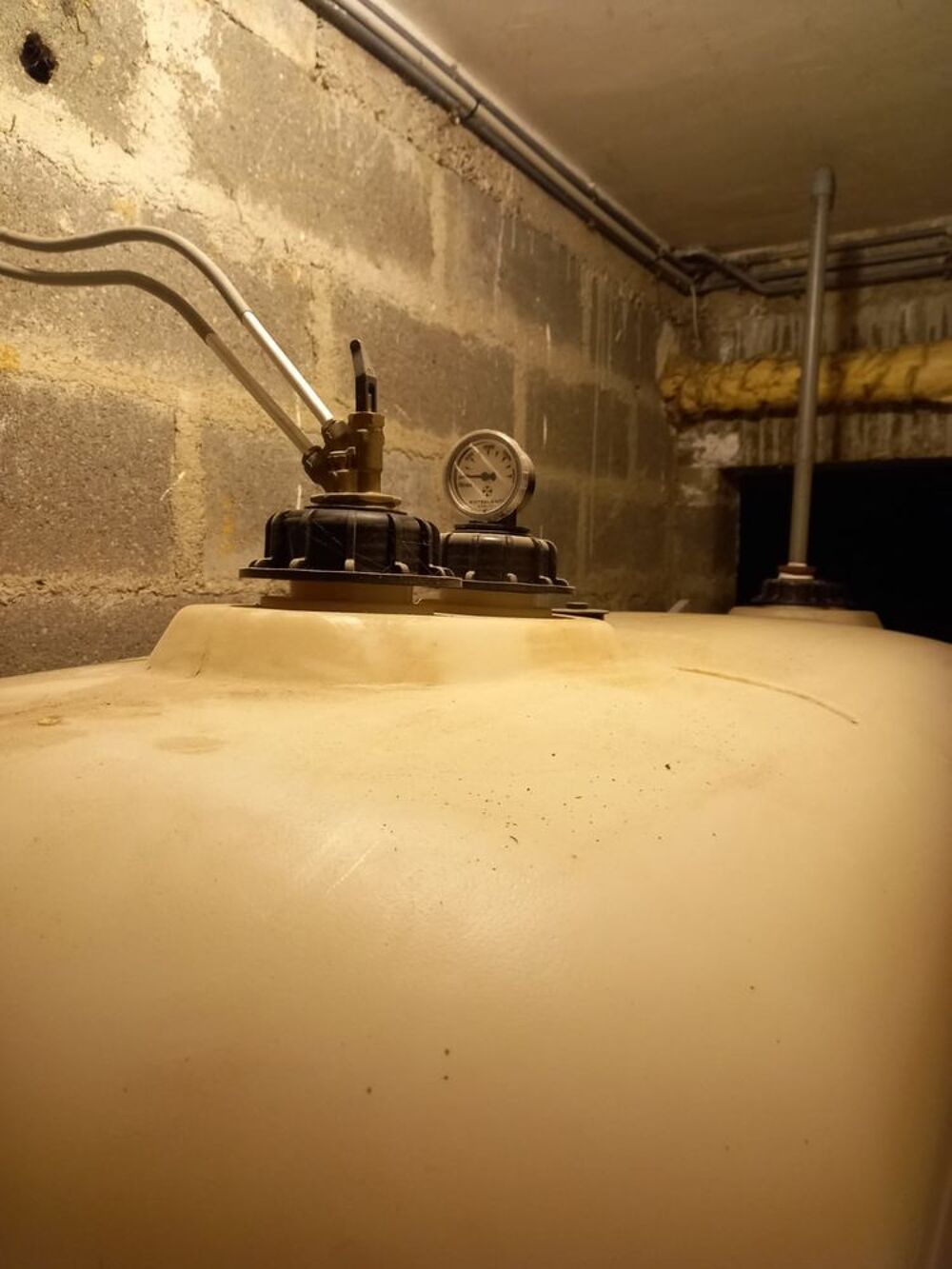 Cuve, citerne de carburant fioul, essence, Gas-Oil, &eacute;thanol Bricolage