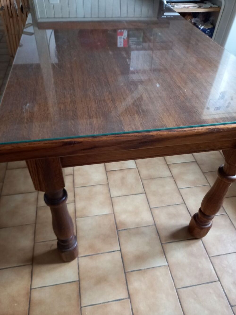 Table de salle &agrave; manger ch&ecirc;ne et ses 6 chaises paill&eacute;es Meubles
