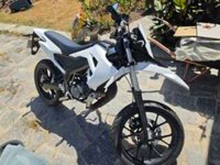 GILERA 2018 occasion 56530 Qu&eacute;ven