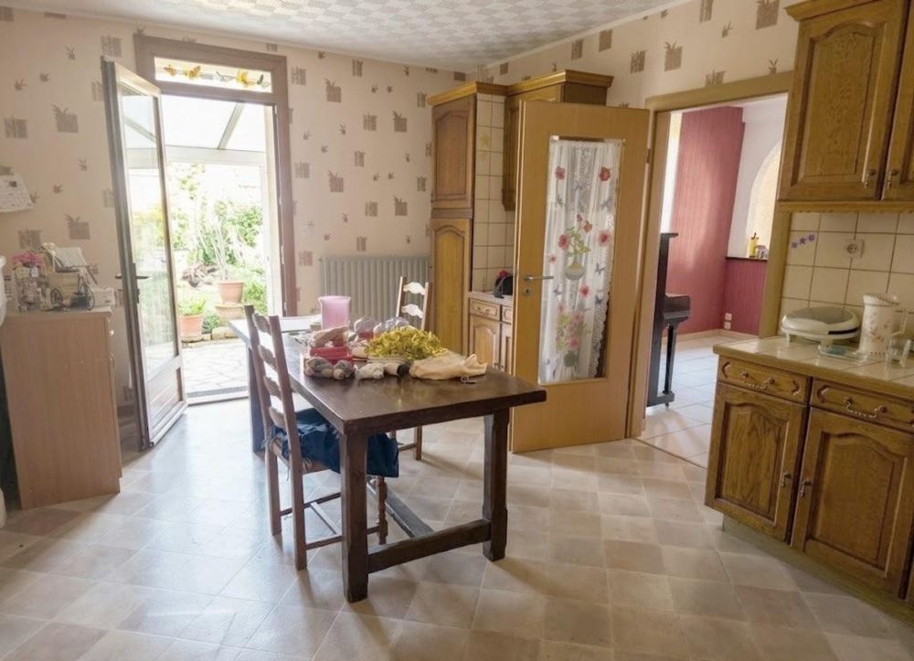 Maison 6 pièces 128 m² · à Frolois · 128 m² · 165 000 €