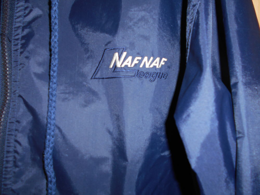 coupe vent neuf taille s Vêtements