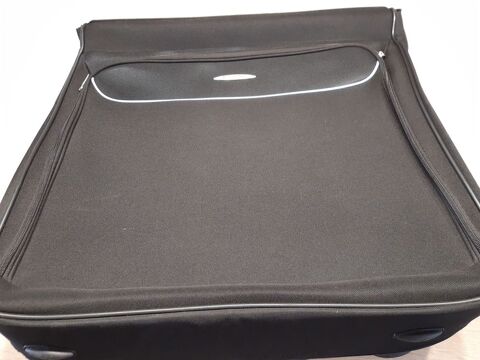 housse pour habits 60 Ruelle-sur-Touvre (16)