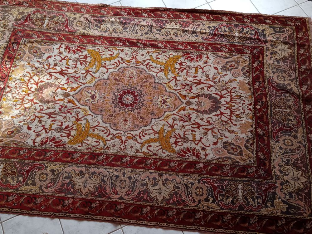 Tapis turc ancien de Yesilhisar,
250 cm x 150 cm Décoration