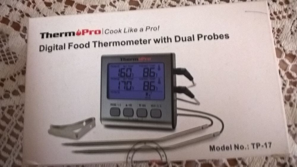 DIGITAL FOOD THERMOMETER WITH DUAL PROBES Cuisine