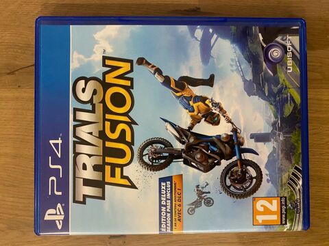 Jeux Vido PS4 Trials Fusion 7 Curzon (85)