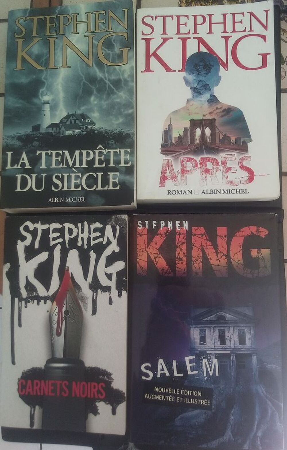 Lot 4 romans Stephen King Livres et BD