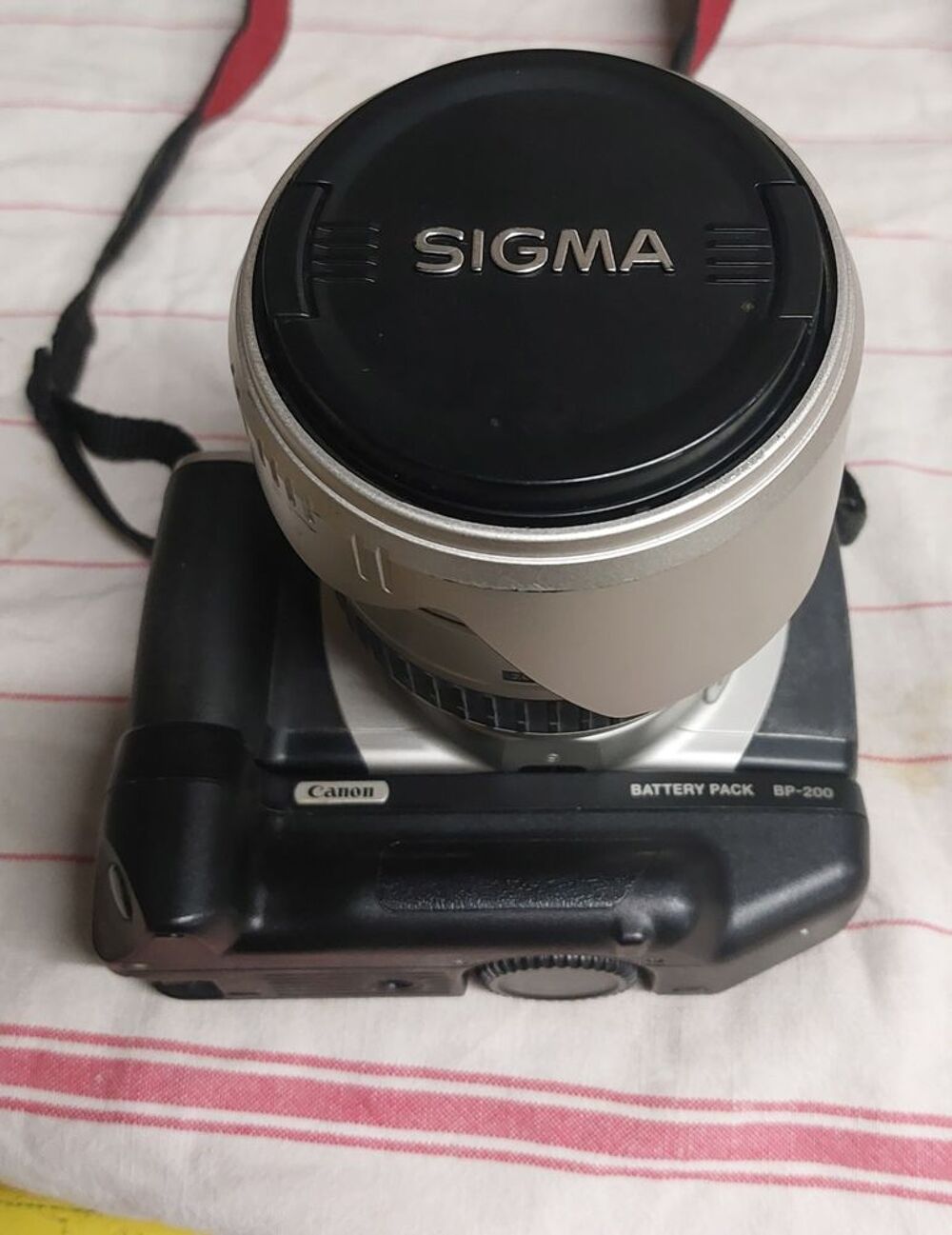 Appareil photo Canon Eos 300 avec tous les accessoires. Photos/Video/TV