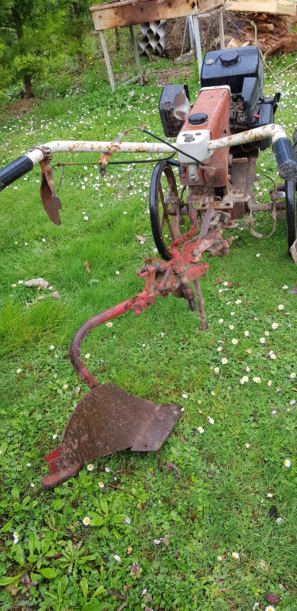 motoculteur mitsubishi Jardin