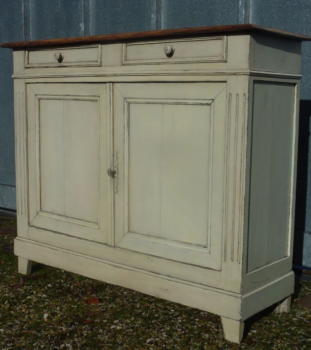Buffet ancien
Meubles