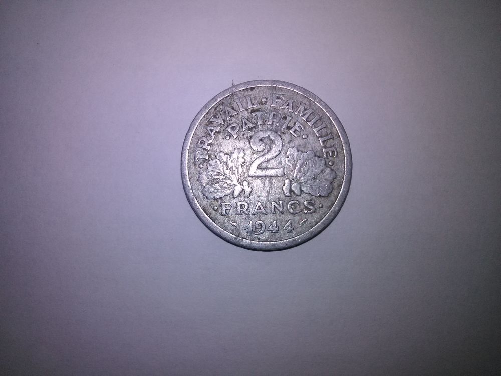 Pi&egrave;ces de monnaie francs fran&ccedil;ais 