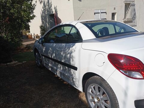 Peugeot 207 cc 1.6 VTi 120ch Sport Pack