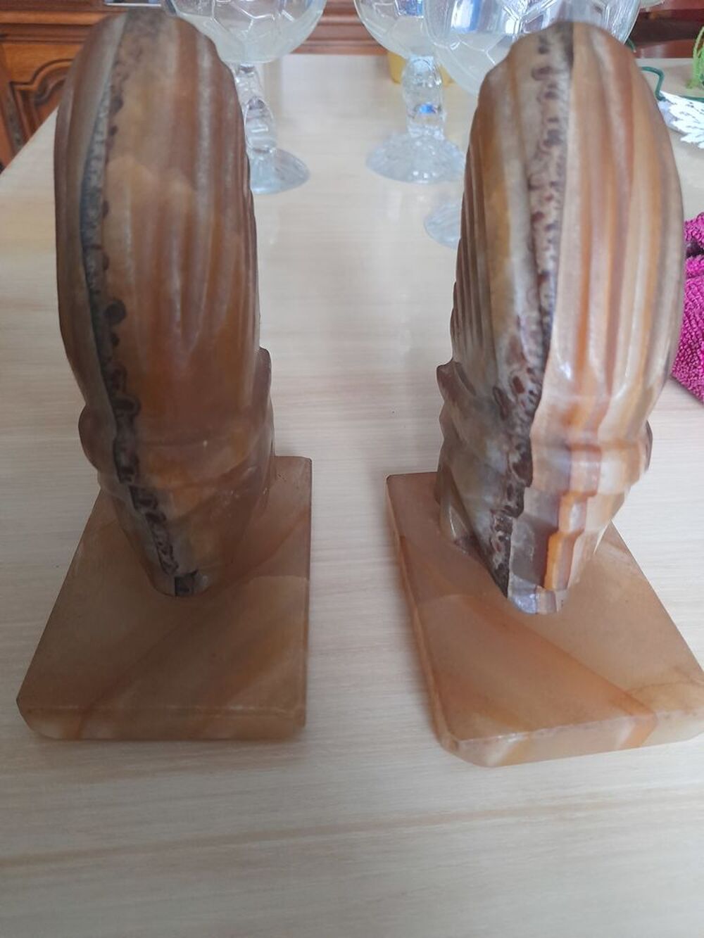 Lot paire de serres-livre en onyx, t&ecirc;tes de chefs am&eacute;rindien Décoration