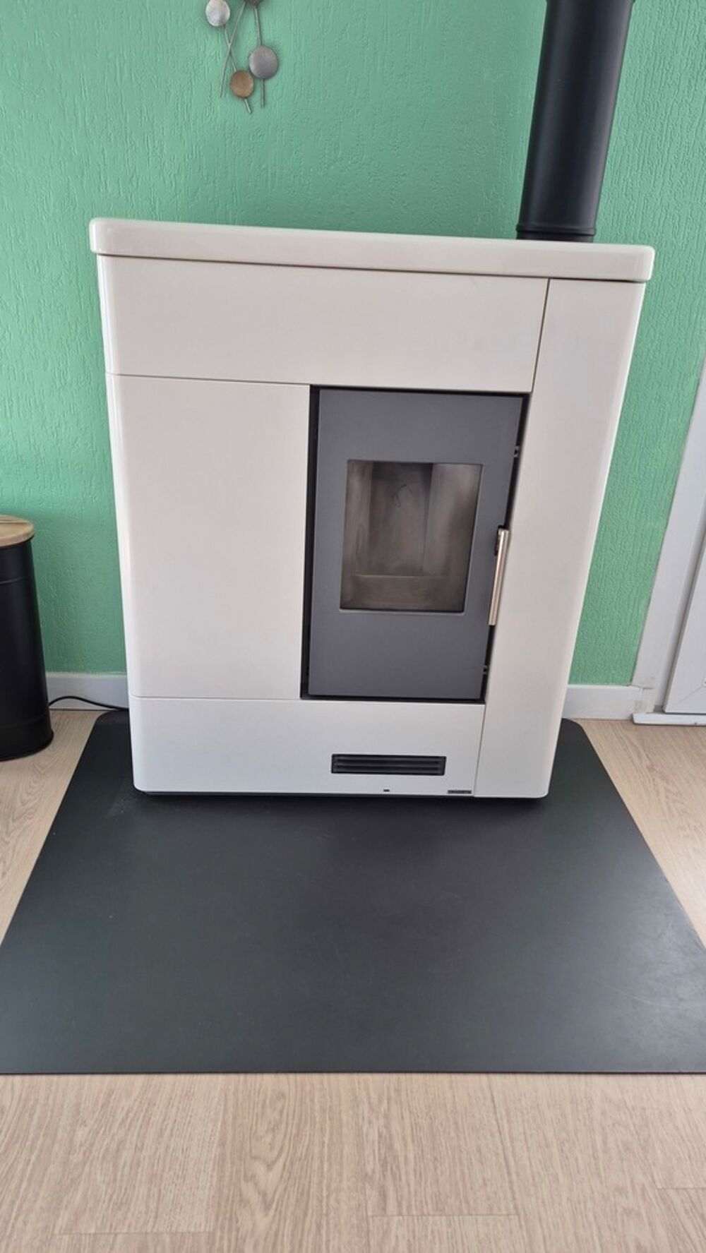 Po&ecirc;le &agrave; granul&eacute;s blanc Electroménager
