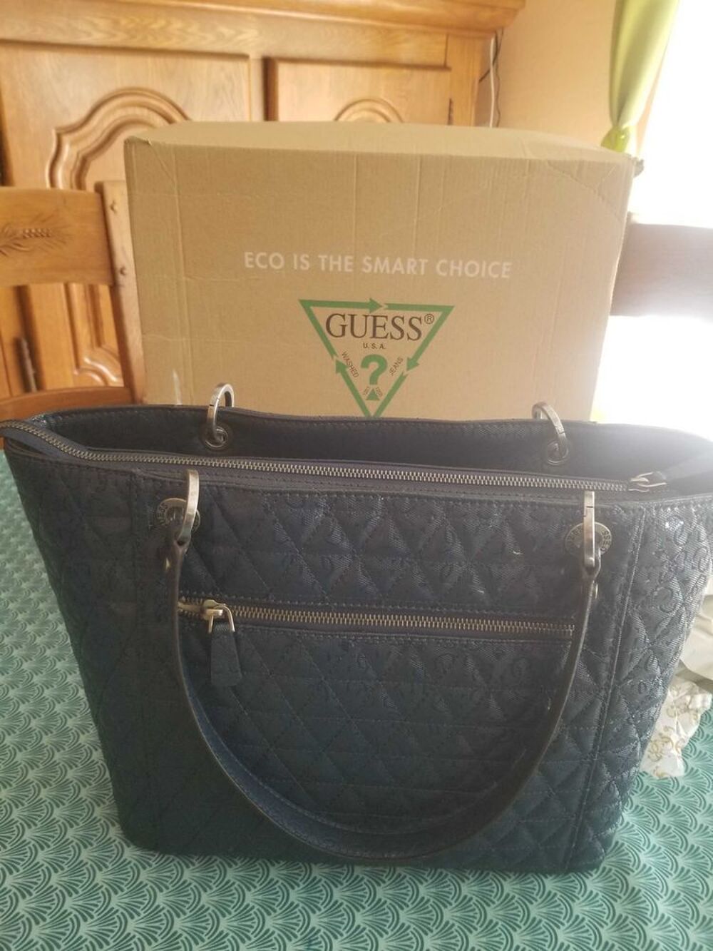 sac cabas femme GUESS Maroquinerie