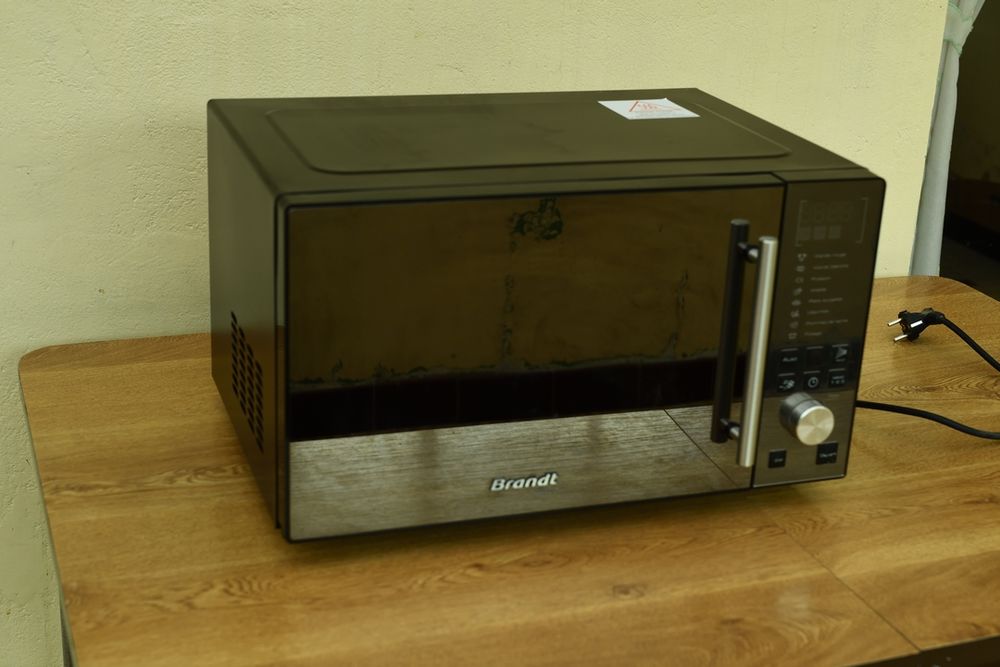 micro onde gril Electroménager