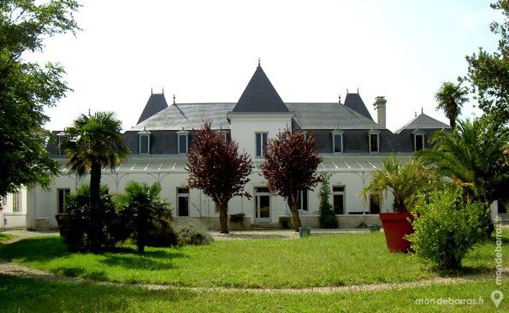   Chateau-12 chambres-600m²parc 12000m²-ile d'oleron Poitou-Charentes, Saint-Georges-d'Oléron (17190)
