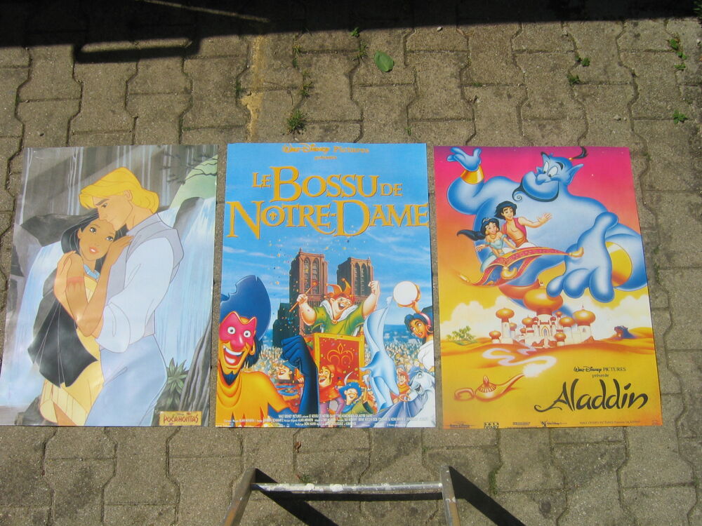AFFICHES poster 50X70 cm musique dessins animes etc Photos/Video/TV