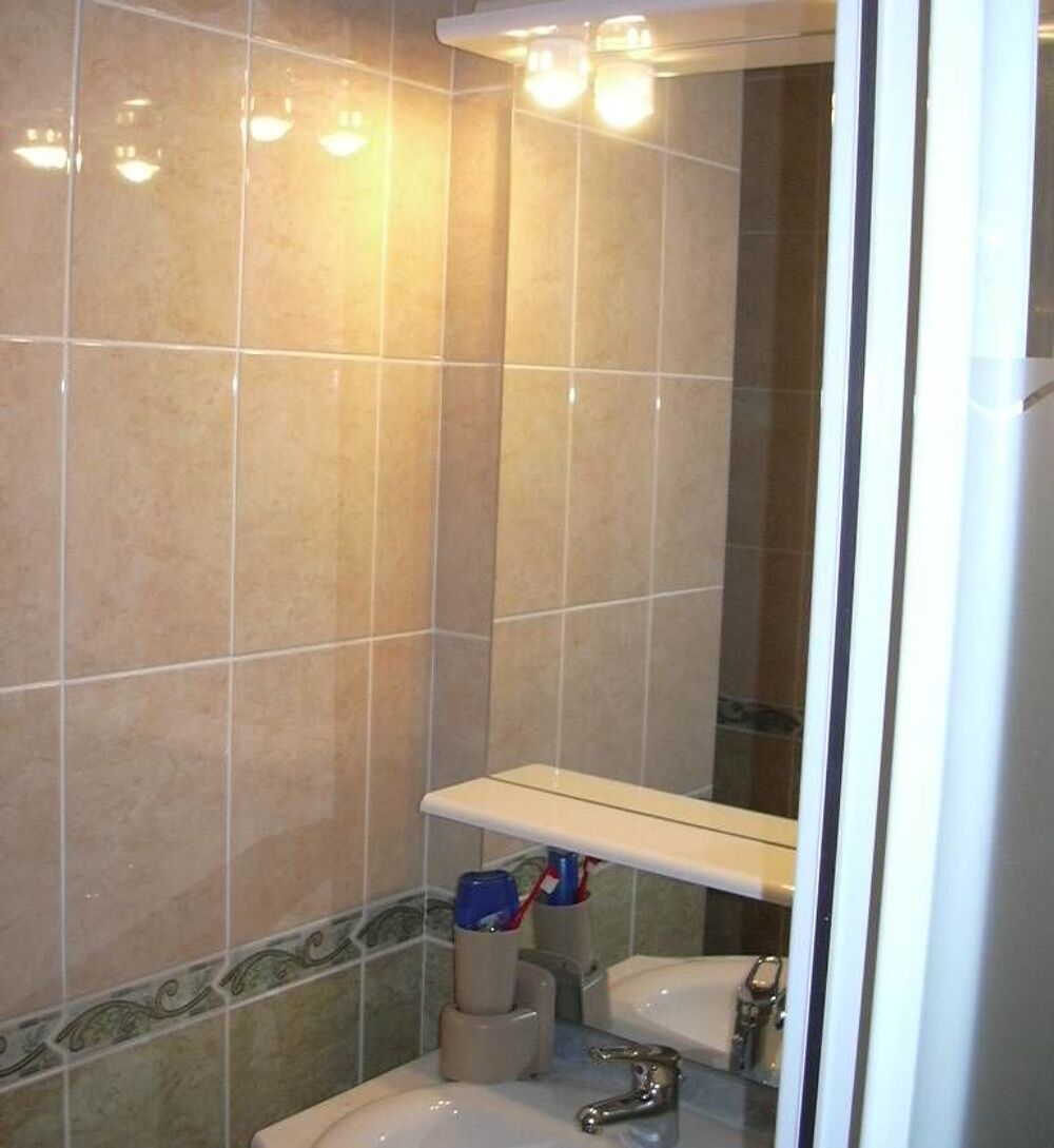   App T2 cabine Languedoc-Roussillon, Gruissan (11430)