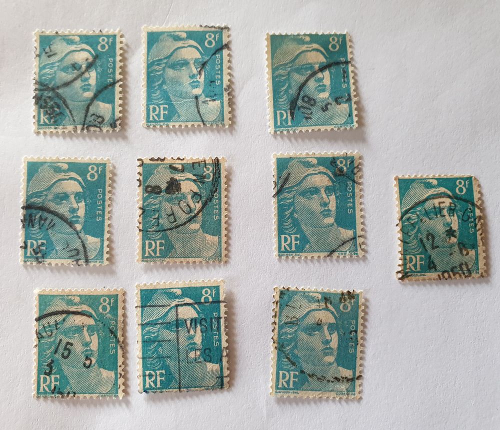 Timbre France Marianne de Gandon bleu clair 8 F (1948) 