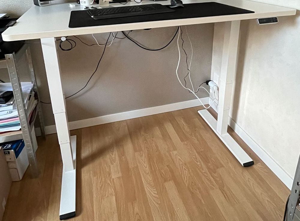 Bureau assis debout &eacute;lectrique FLEXISPOT blanc 140 x 80cm Meubles
