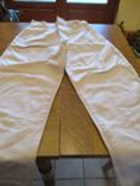 Pantalon enfant belge 12 ans 0 Mérignies (59)