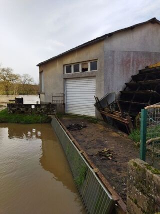  Moulin  vendre 1 pice 70 m Spay
