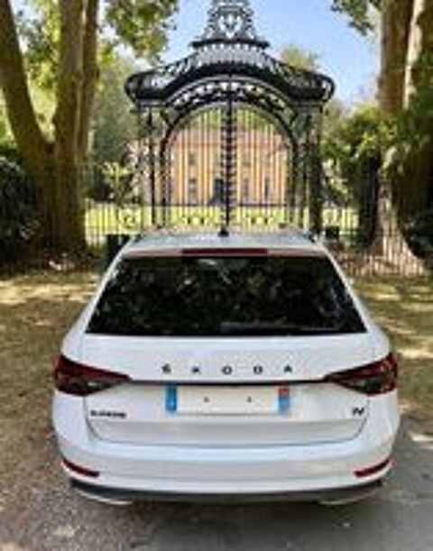 Superb Combi 1.4 TSI PHEV 218 ch DSG6 Sportline 2020 occasion 30132 Caissargues