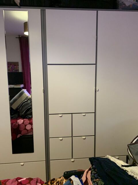 Armoire blanche IKEA 450 Massy (91)
