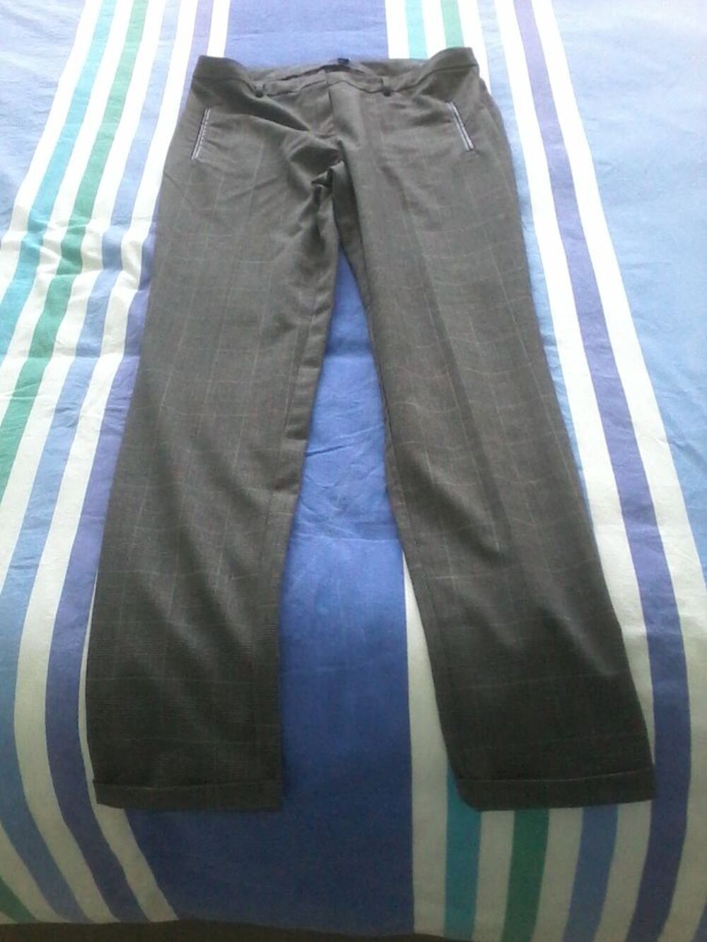 Pantalon classique a la mode neuf kiabi Vtements