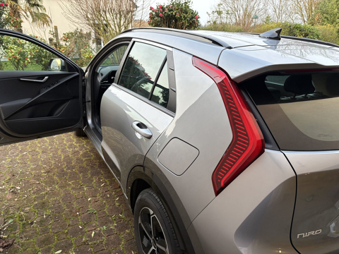 Kia Niro 1.6 GDi 141 ch HEV DCT6 Active 2023 occasion Pir&eacute;-sur-Seiche 35150
