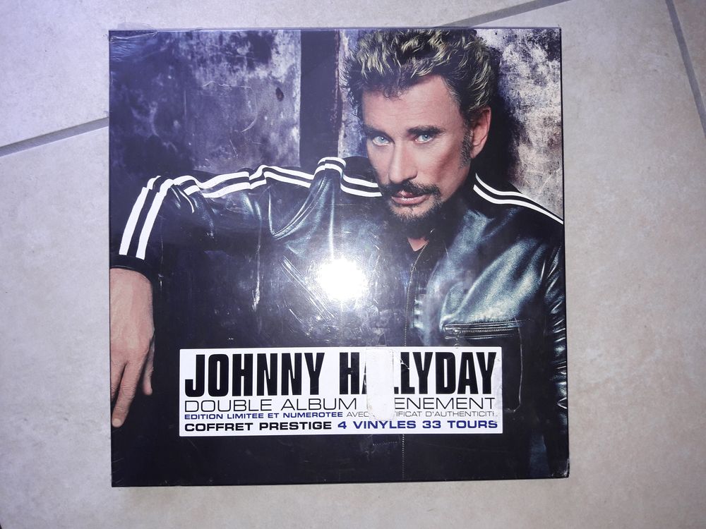COFFRET A LA VIE A la MORT 4 LP J-HALLYDAY NEUF et SCELLE CD et vinyles