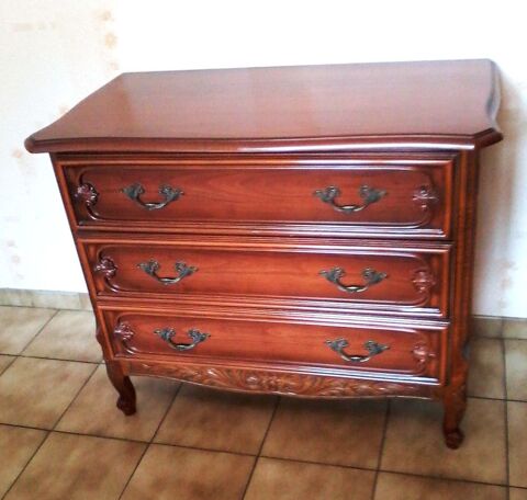 Commode en Merisier Louis XV, 75 Mrignac (33)