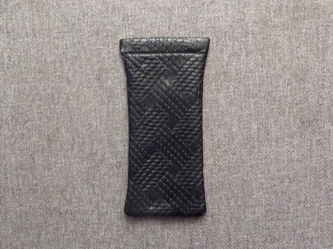 Etui à Lunettes Simili Cuir Noir Beige Fermeture Clic Clac 3 Paris 15 (75)